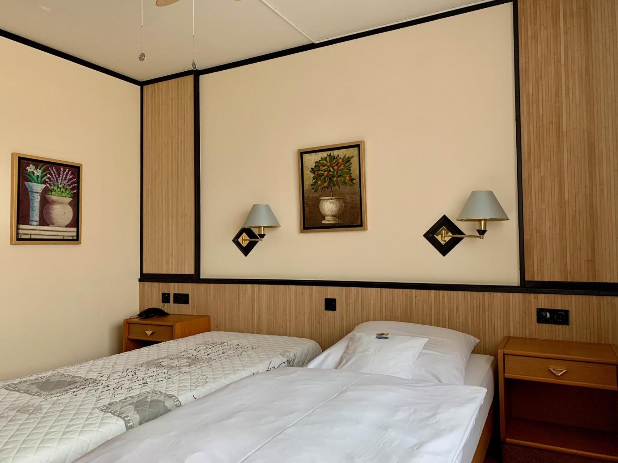 Hotel Seebach Großenseebach المظهر الخارجي الصورة