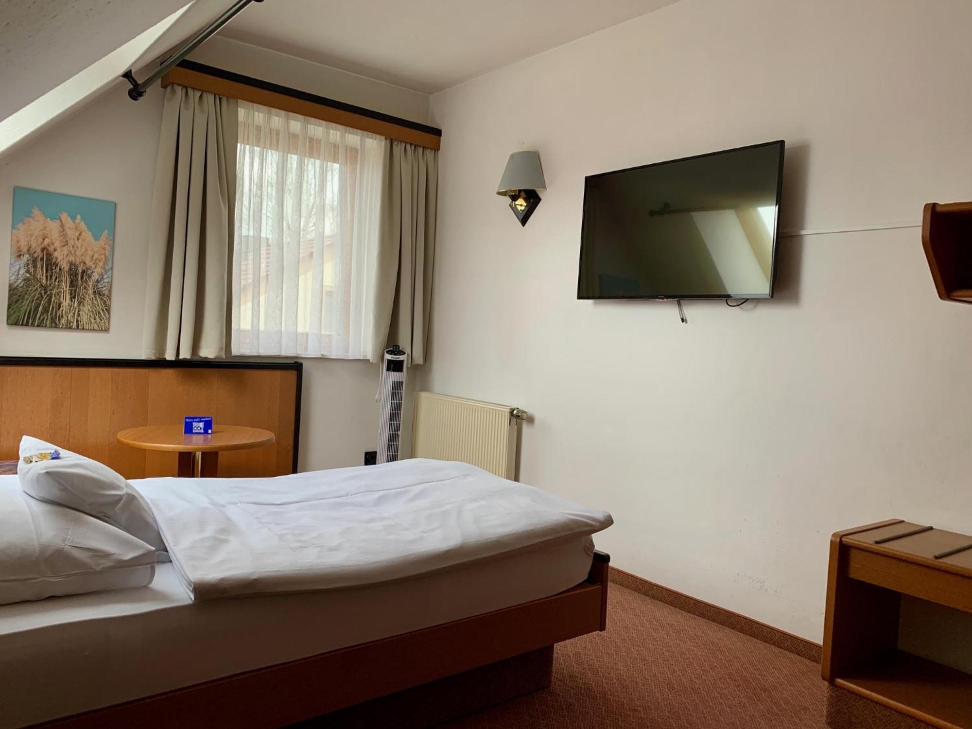 Hotel Seebach Großenseebach المظهر الخارجي الصورة
